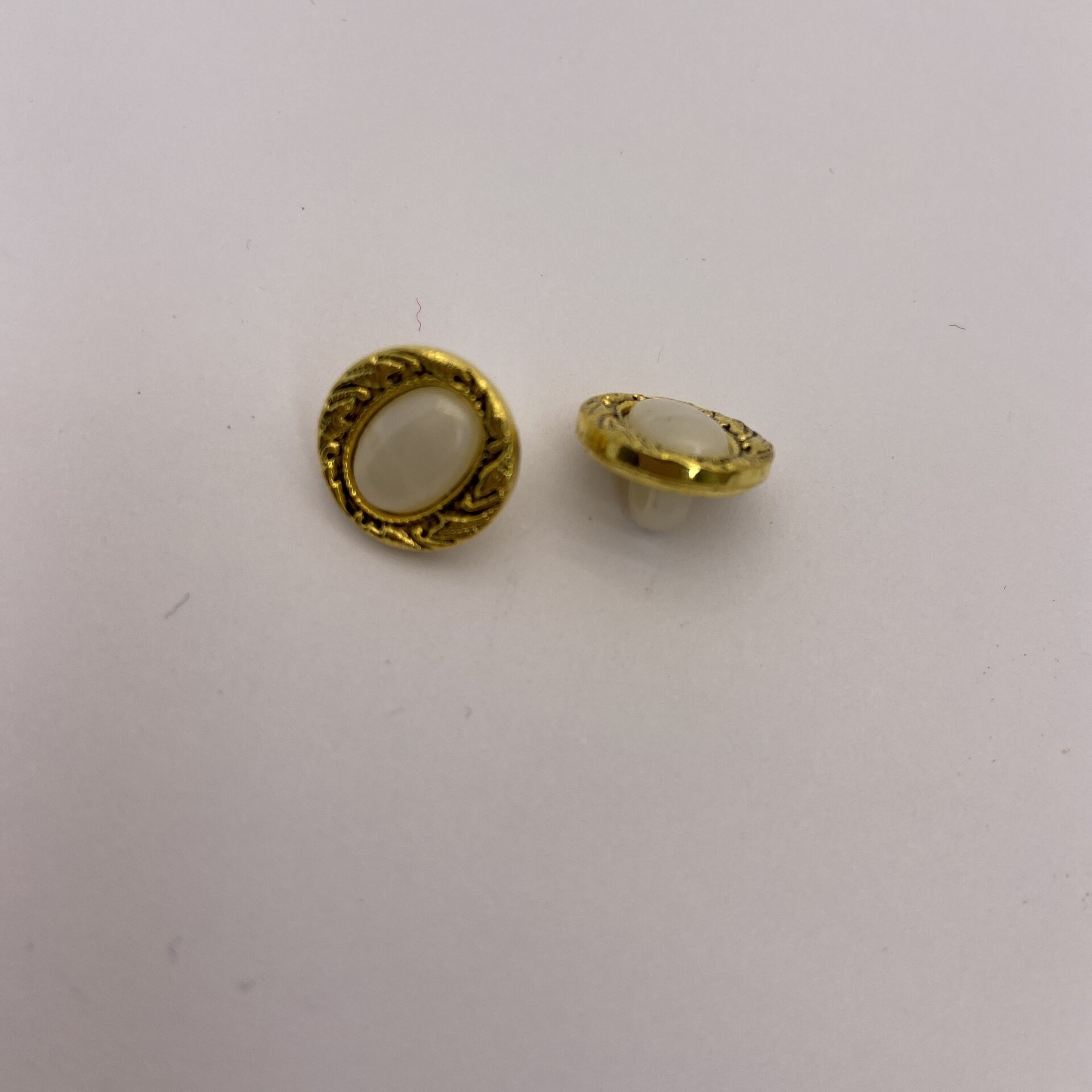 | Koristeelliset vintage-tyyliset napit 12 mm 004