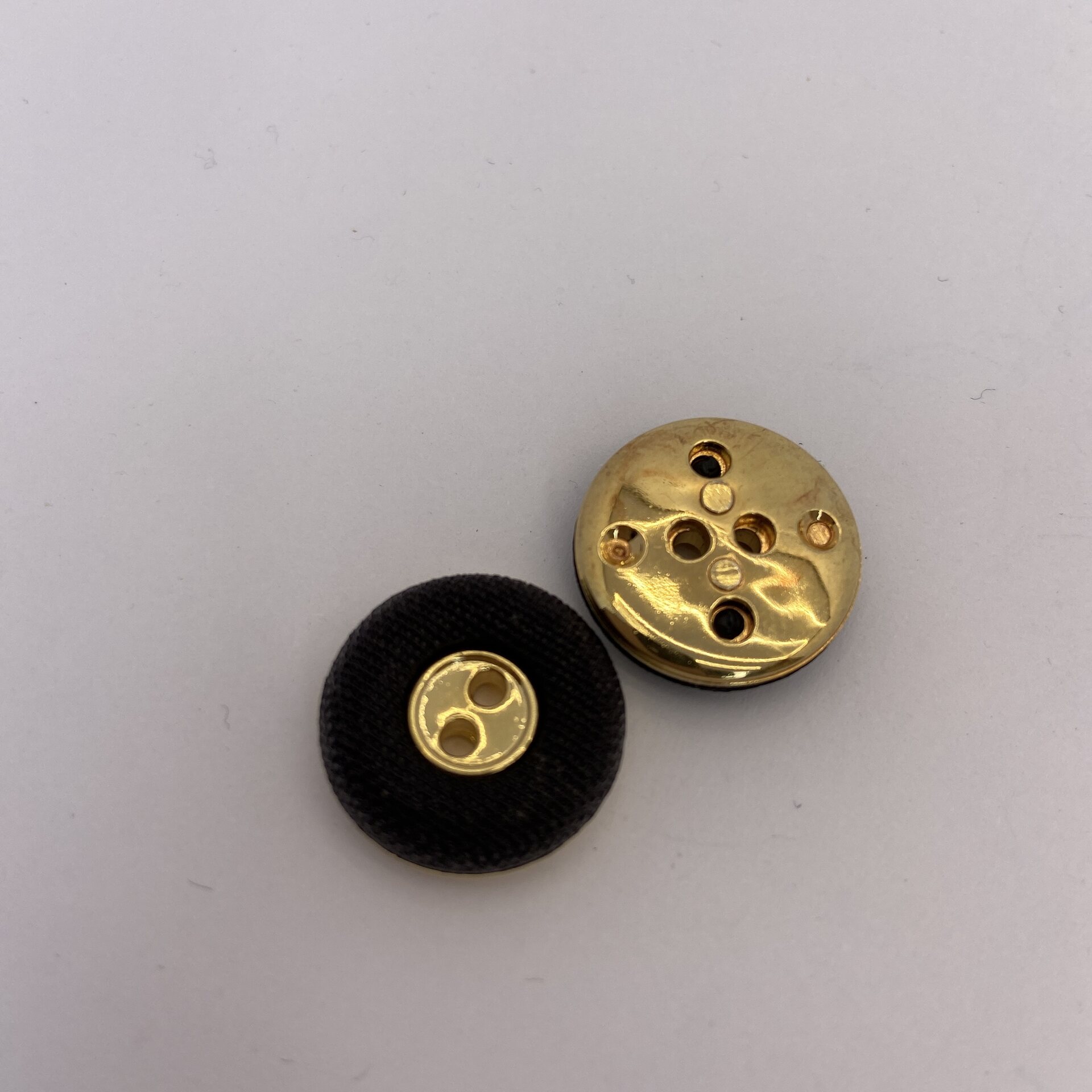 Koristeelliset vintage-tyyliset napit 18 mm 003