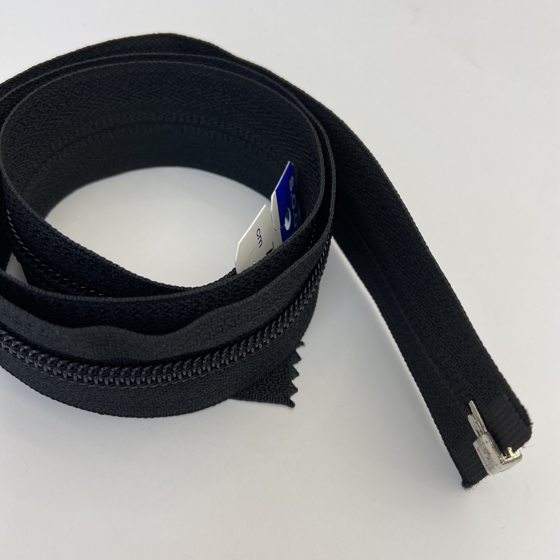 SOO Open-End Spiral Zipper – Jacket Zipper for Sewing, 6mm, 70cm Black