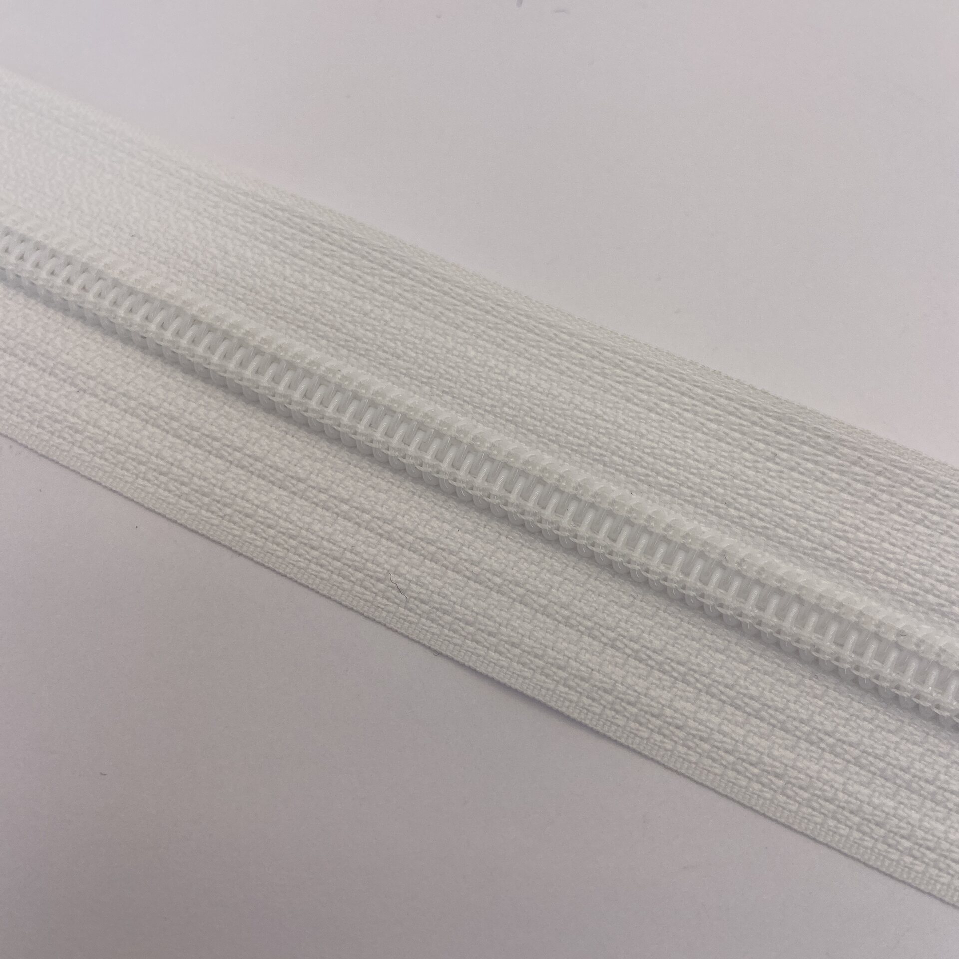 SOO Open-End Zipper – Jacket Zipper for Sewing, 60cm White (spiraali)