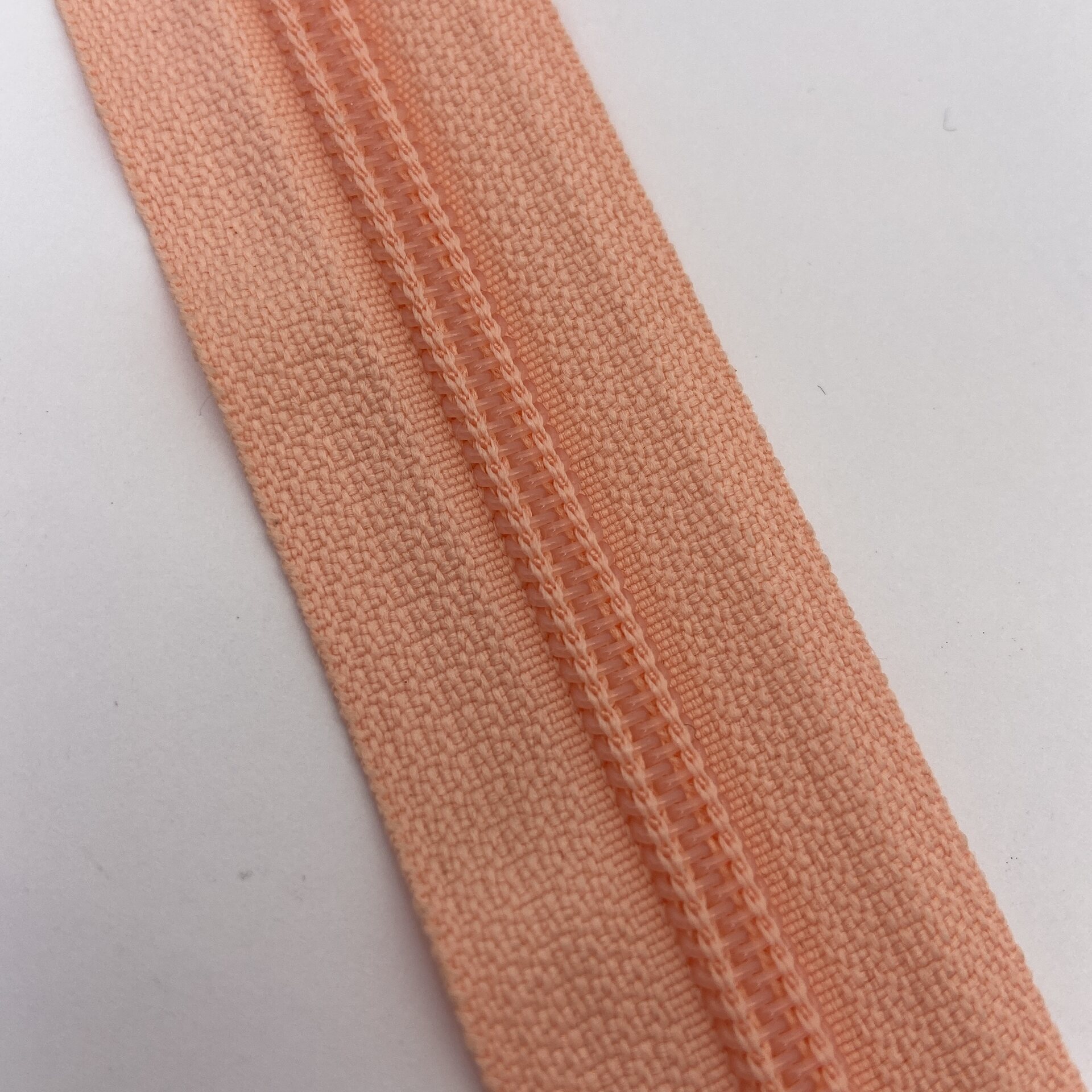 SOO Open-End Zipper – Jacket Zipper for Sewing, 40cm Salmon (spiraali)