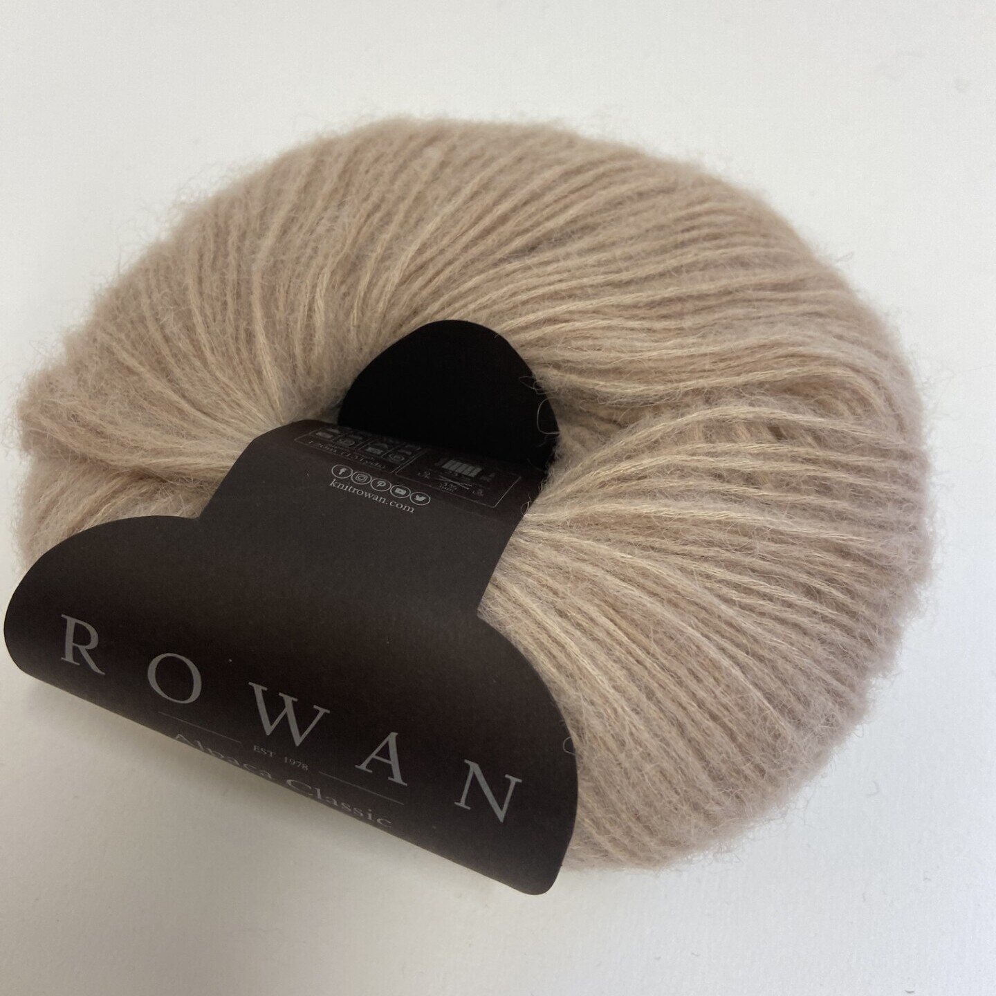Rowan Alpaca classic 25g 116 beige