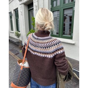 Petite Knit Celeste Sweater (suomeksi)