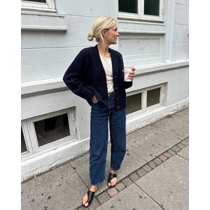 Petite Knit Eva Cardigan (suomeksi)