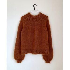Petite Knit Novice Sweater (suomeksi)