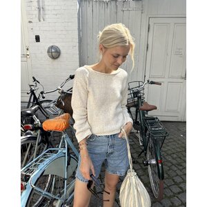 Petite Knit Sevilla Blouse (suomeksi)