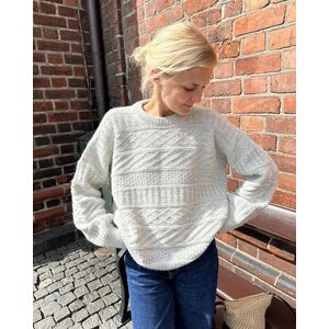 Petite Knit Storm Sweater (suomeksi)