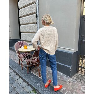 Petite Knit Moby Sweater (suomeksi)