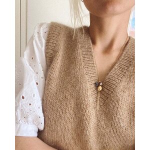 Petite Knit STOCKHOLM SLIPOVER V-NECK – ENGLANTI