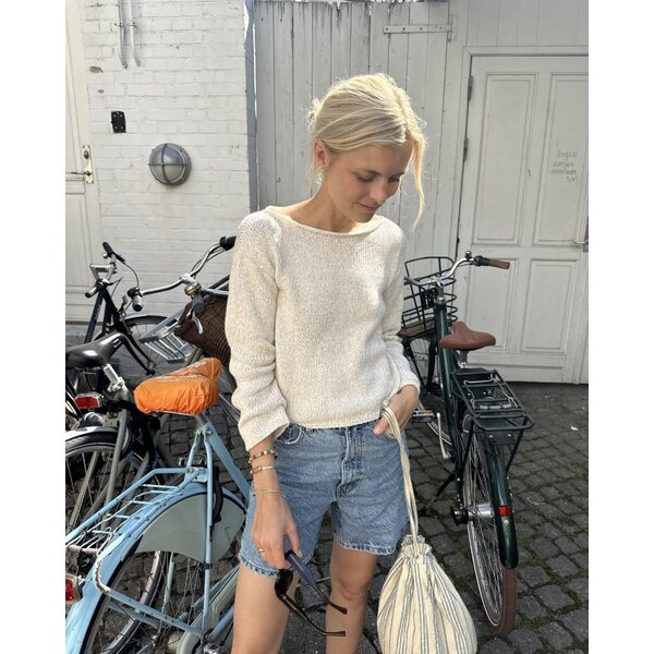 Petite Knit Sevilla Blouse (suomeksi)